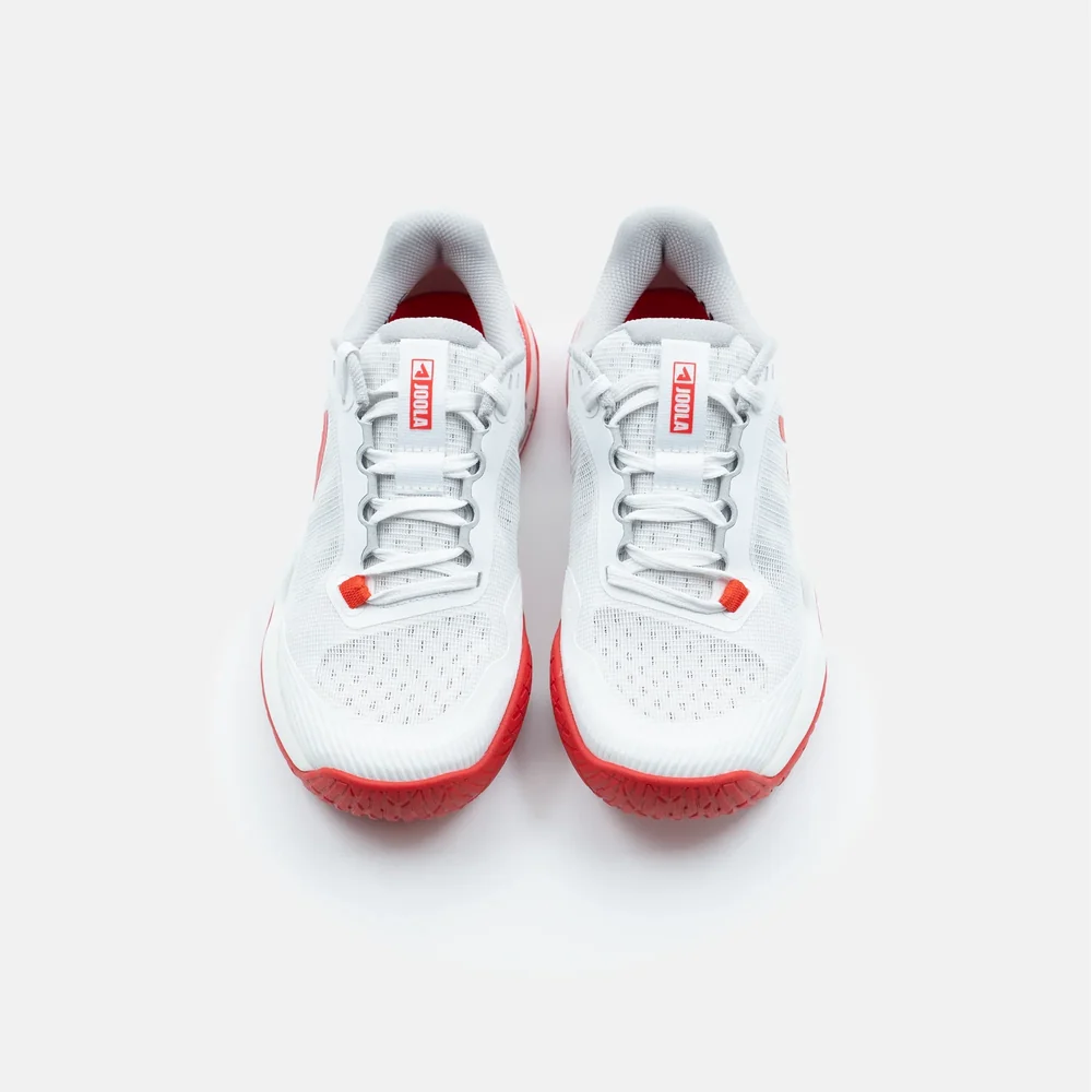 Mũi giày JOOLA R4LLy nữ White/Bright Red nhìn thẳng từ phía trước