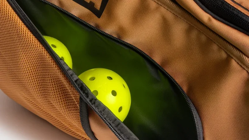 Túi Balo Pickleball: Cách Chọn Túi Đựng Vợt Phù Hợp